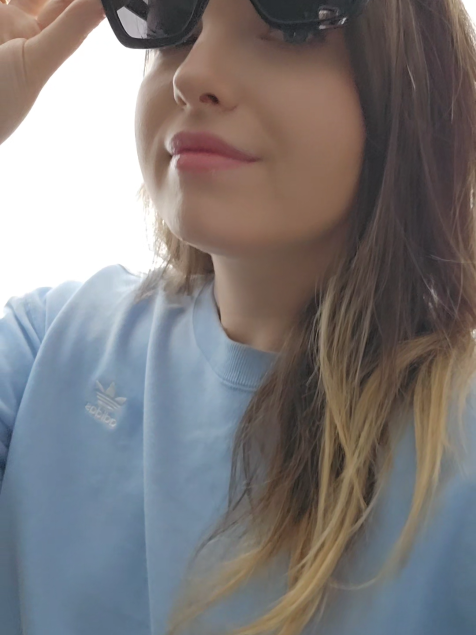 @Monika Mikoo💋