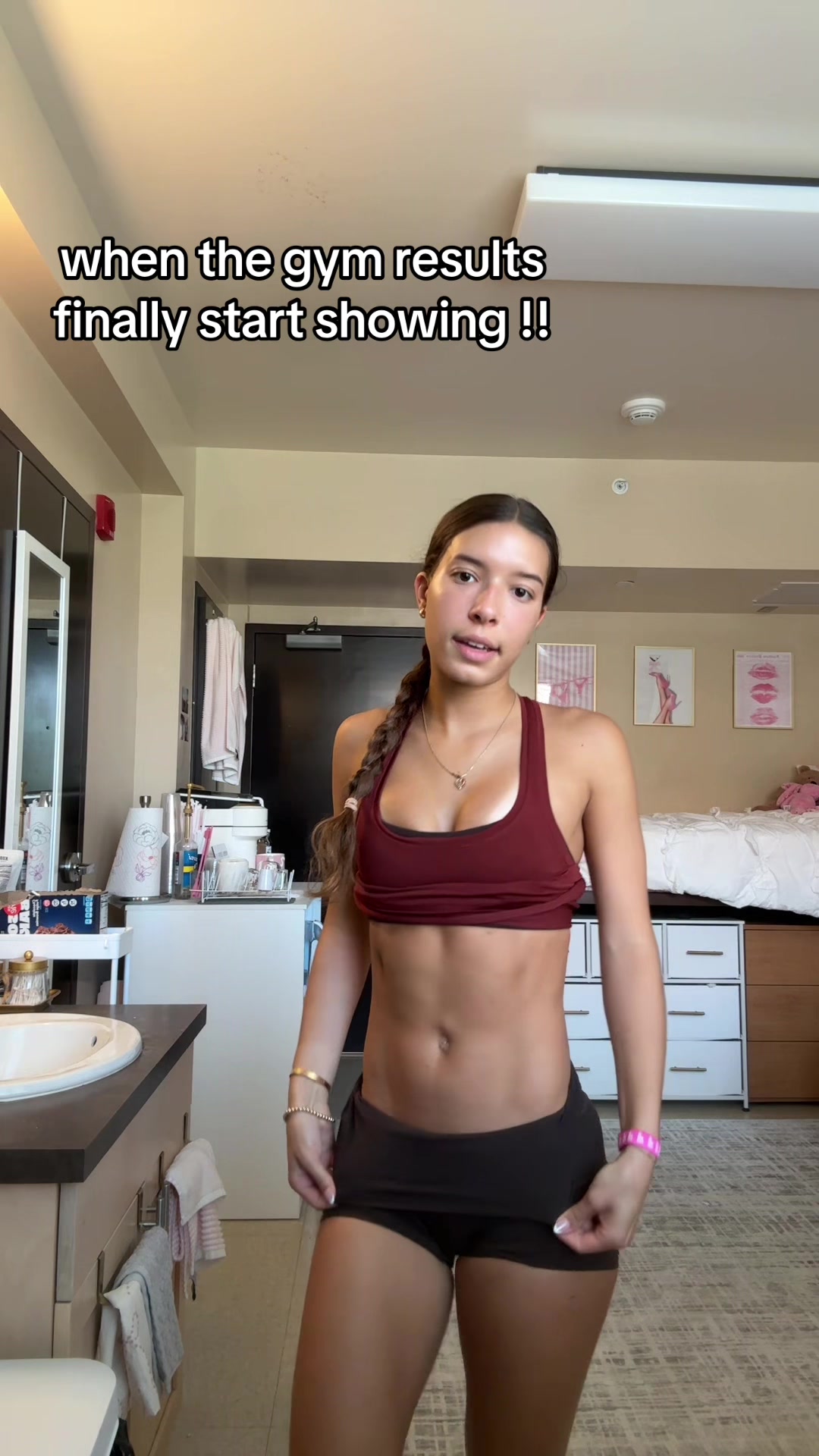 @srslyanna