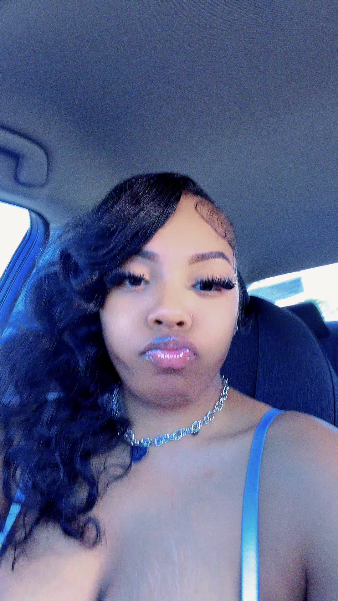 @Nia 💙