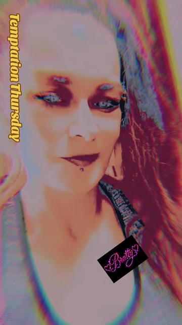 @**It's ♡BRATTY♡, bitches!!!**