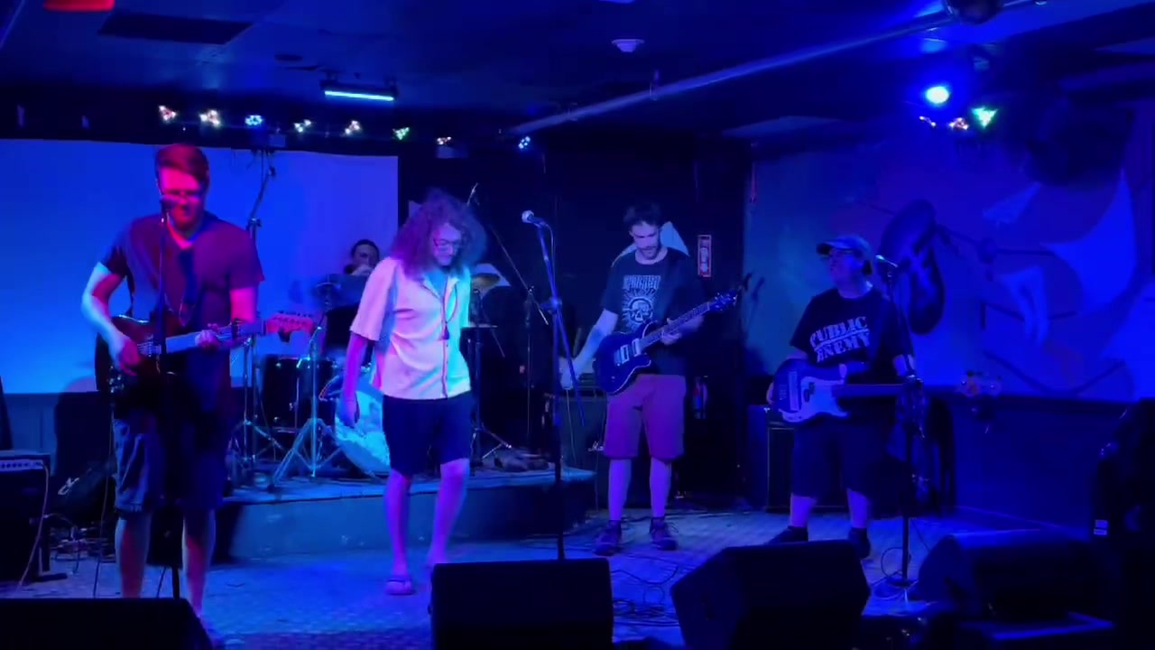@nevergonnamakeitband