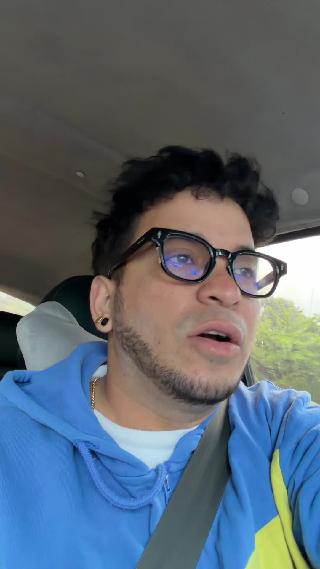 @Elchamodelpeloazul