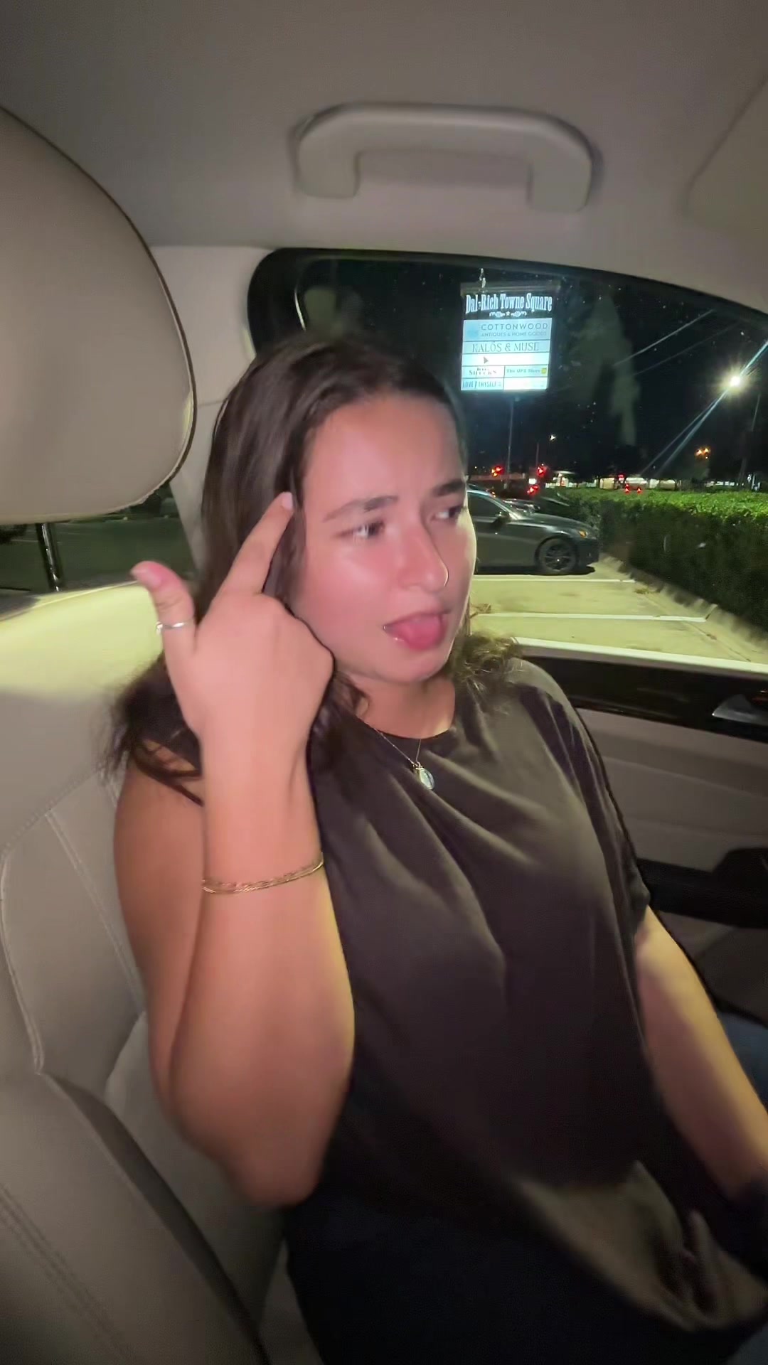 @manuela