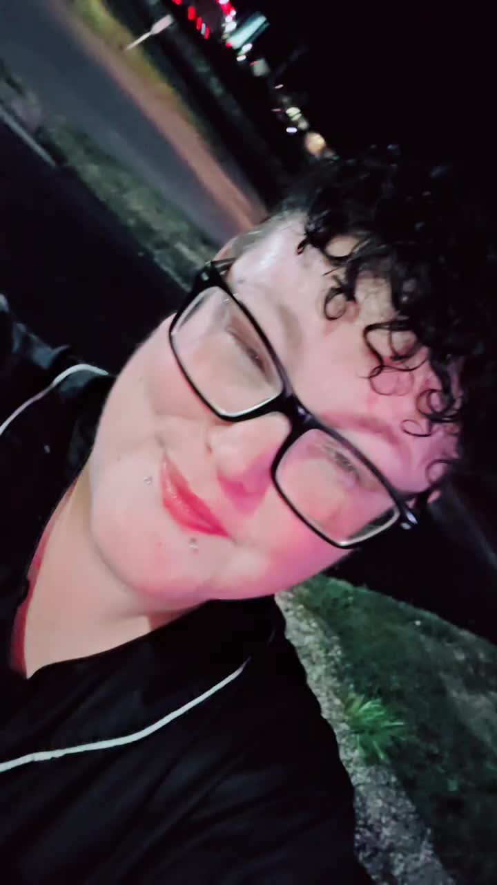 @KingSteph👑🤙🌈