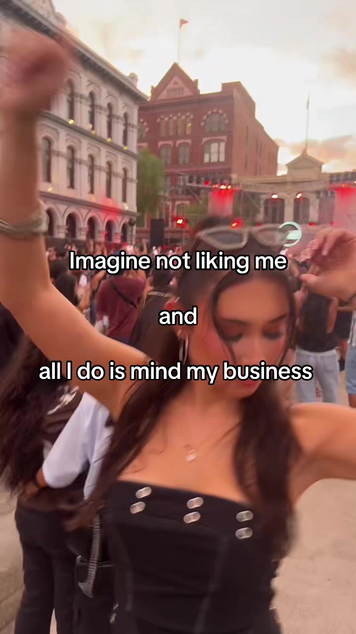 @AAA