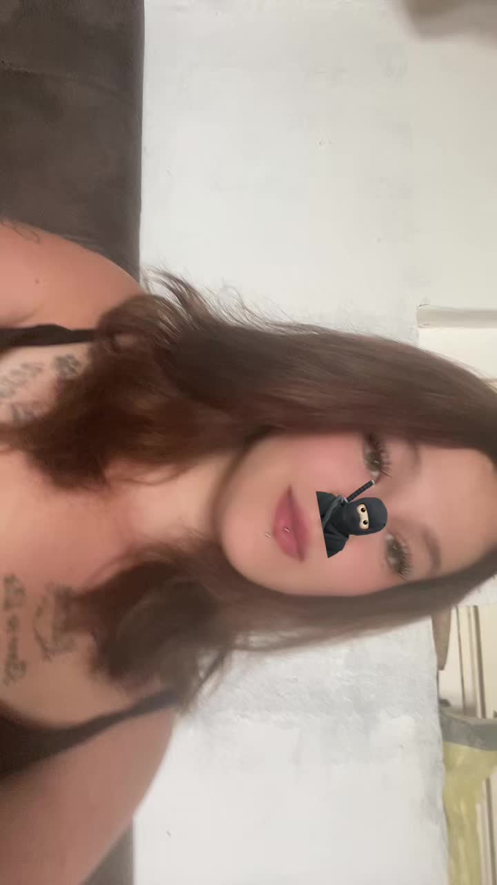 @Angy_187