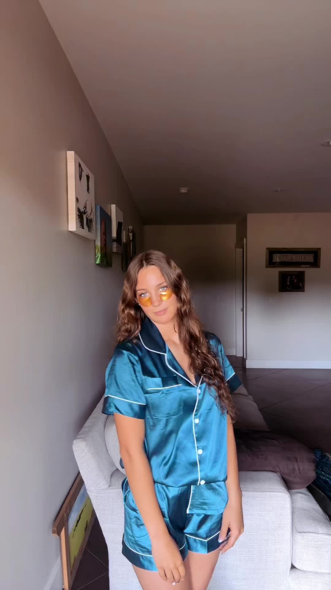 @𝕮𝖆𝖗𝖑𝖊𝖊🐆🫧🦋🎱🍒