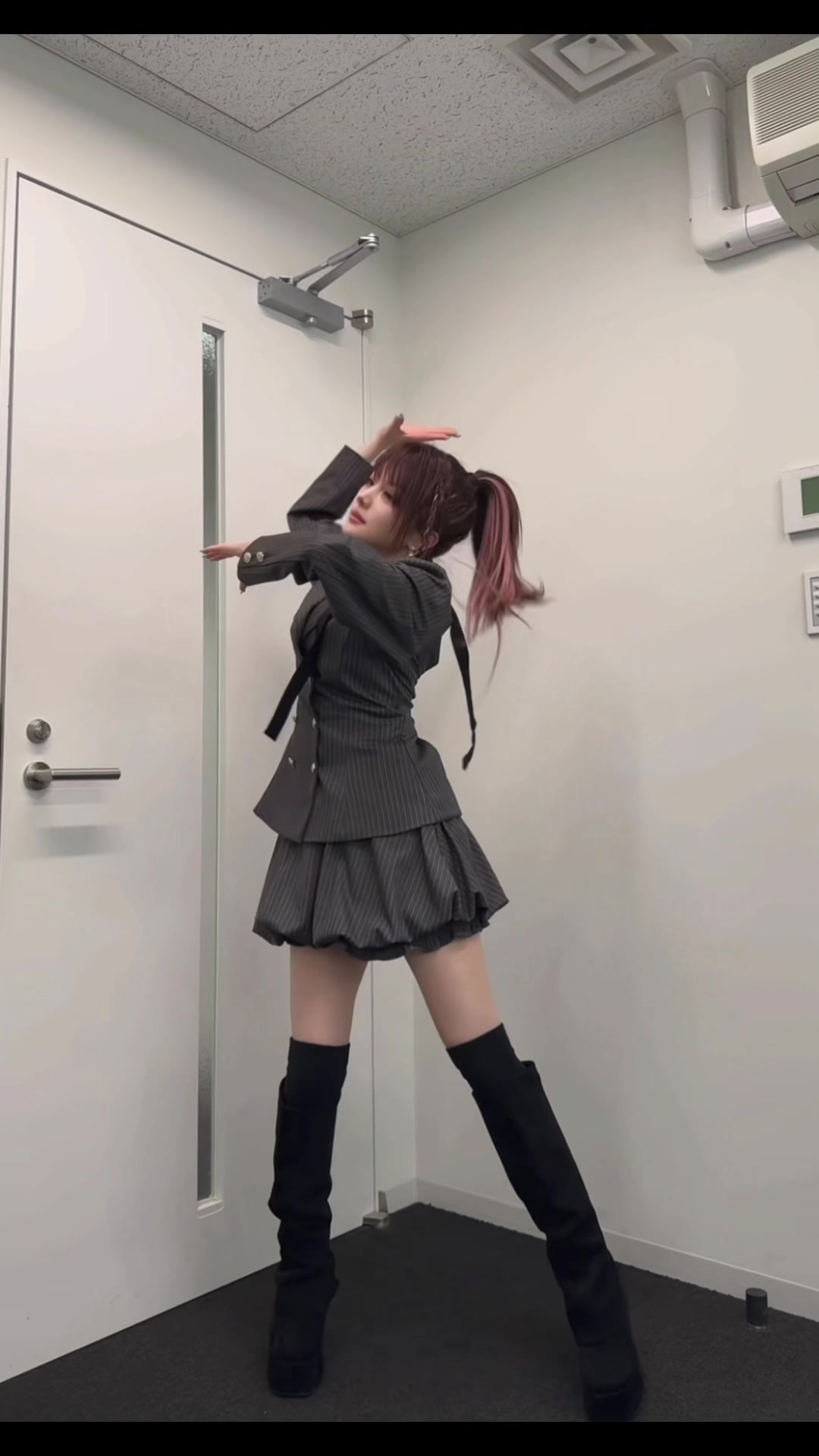 @田中れいな 公式