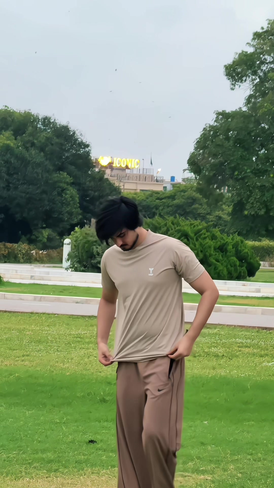 @𝕊𝕙𝕒𝕗𝕚𝕢𝕠🫀🙈