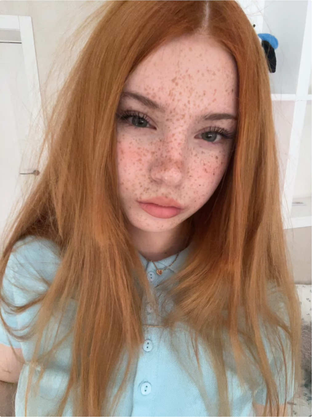 @Alice Sparkly🗡️