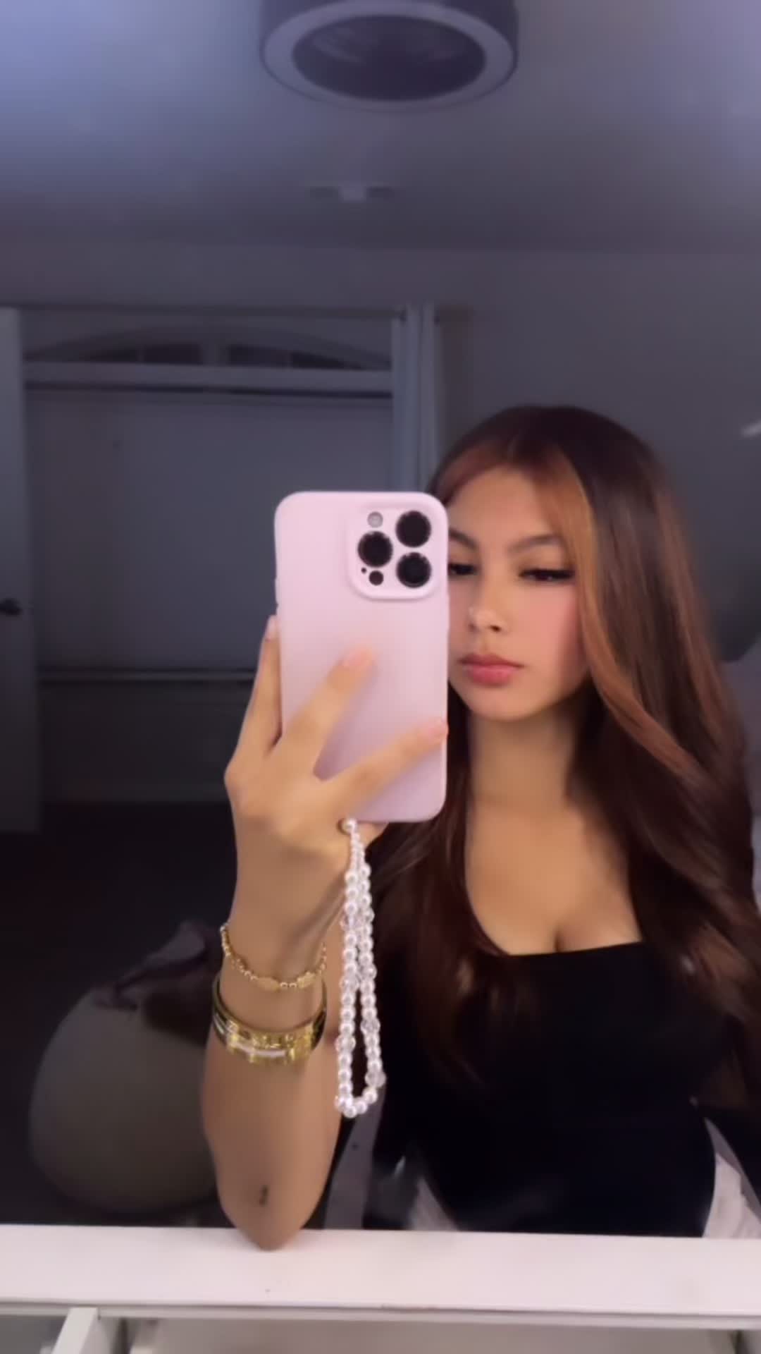 @๐จ๐๐