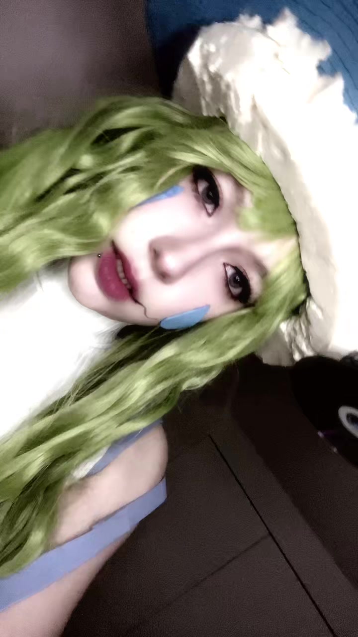 @✮ Shin⦻ 人形