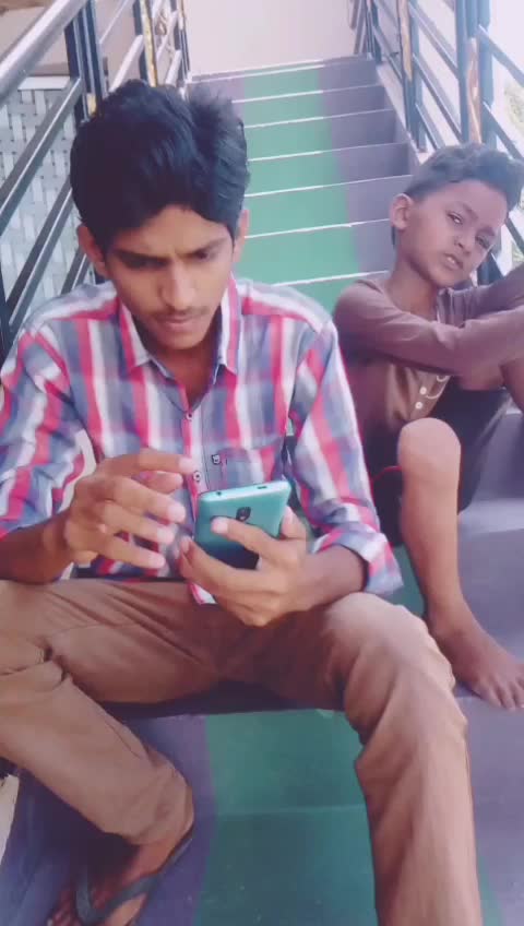 @T&ecirc;j R&atilde;v&iuml; T&ecirc;j