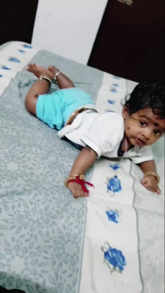 @sanகீ
