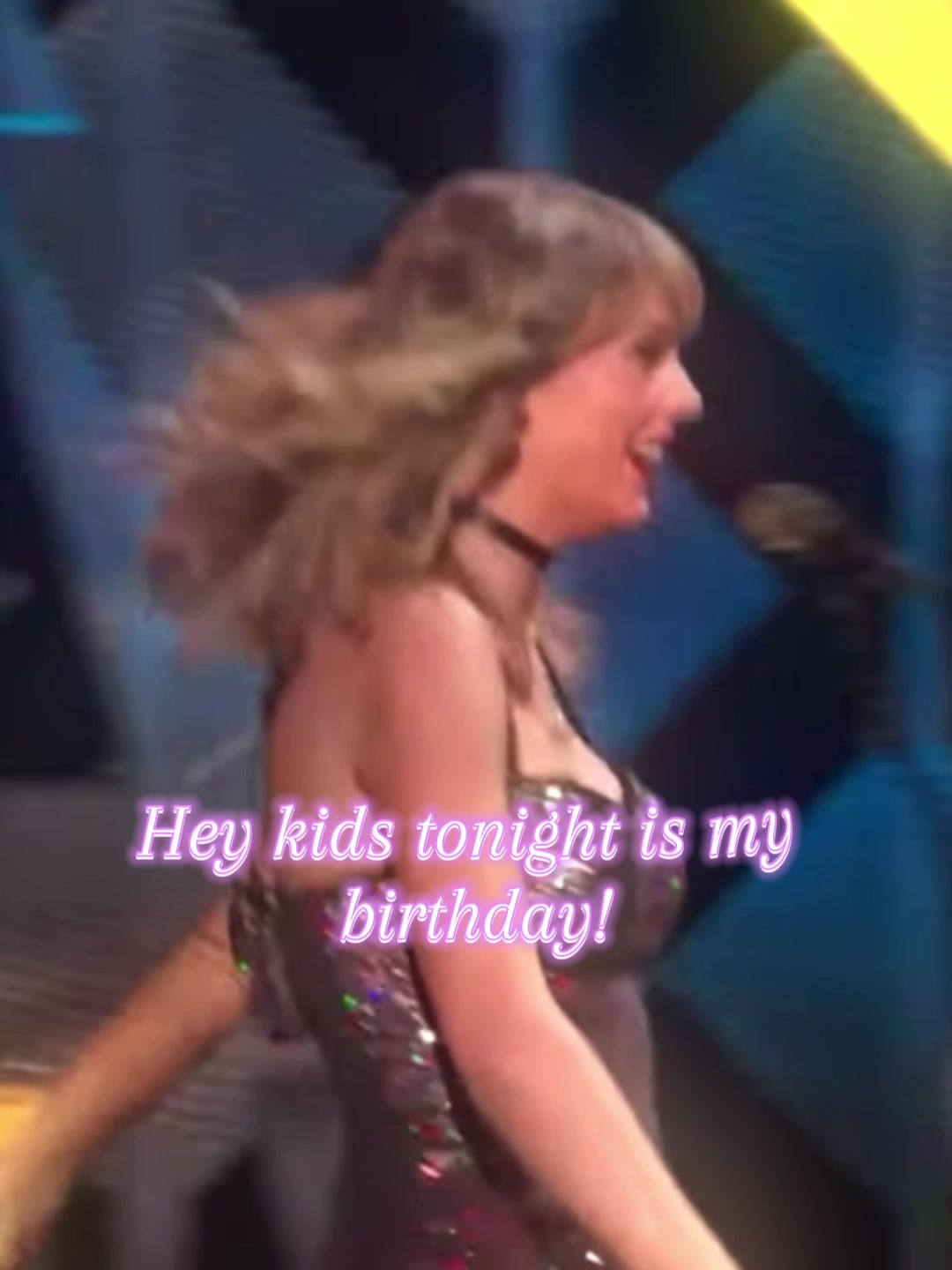 @JustYourFellowSwiftie