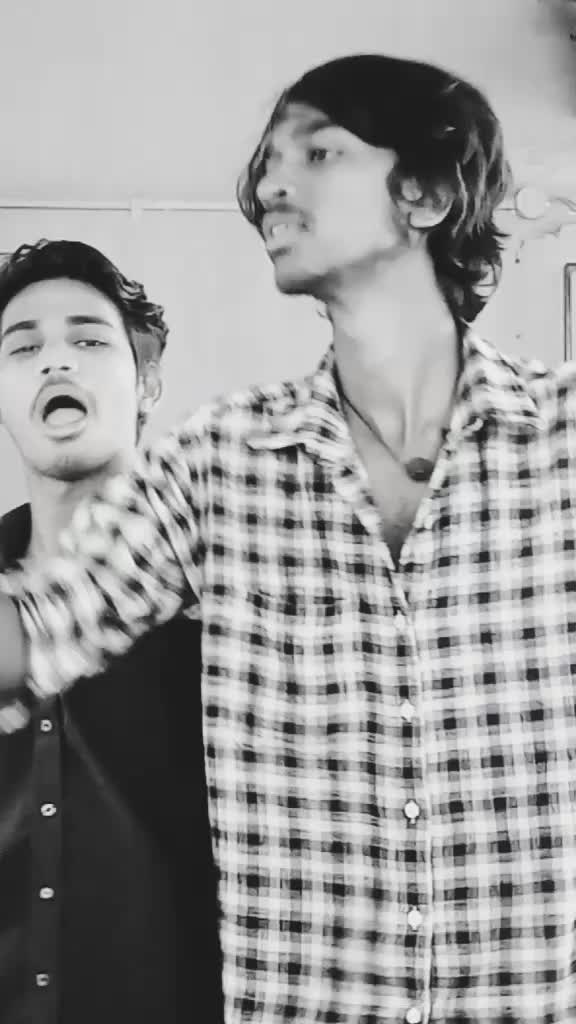 @💥Vicky Polladavan