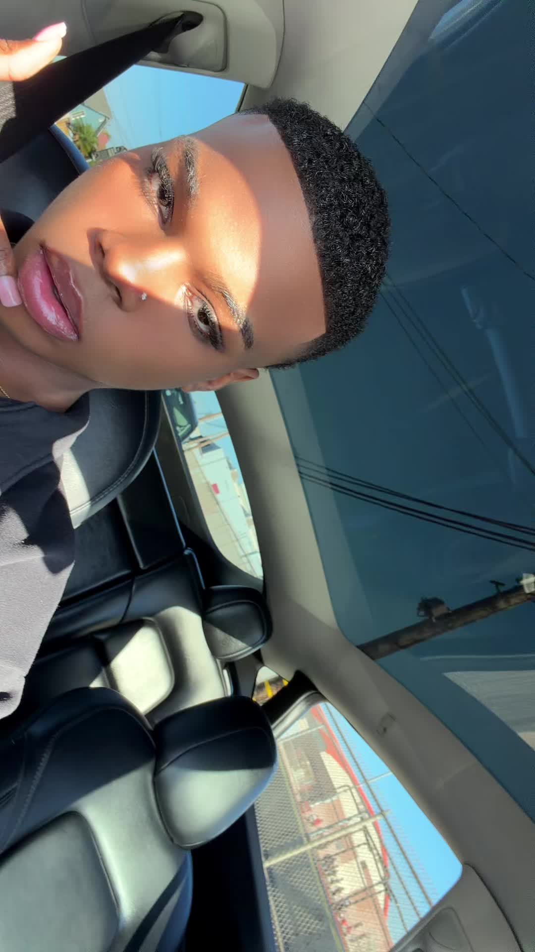 @JESSE 🧑🏽&zwj;🎤