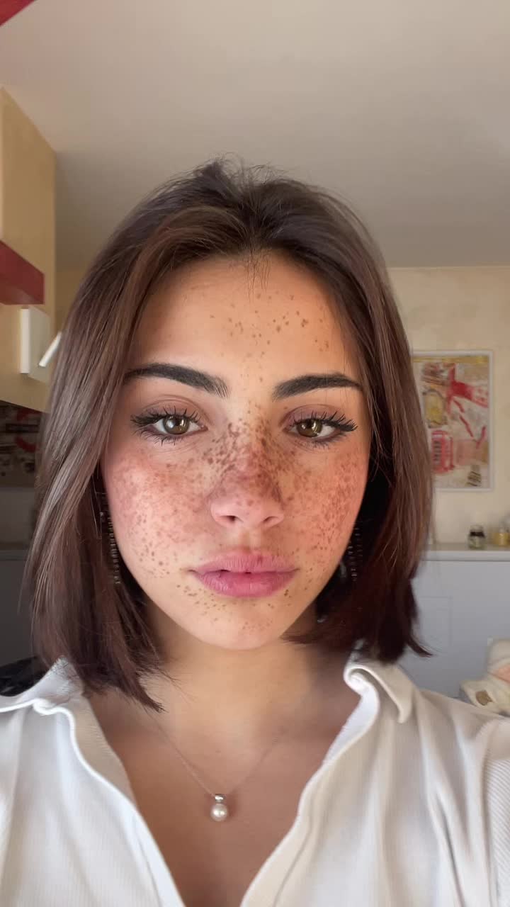 @apollineo
