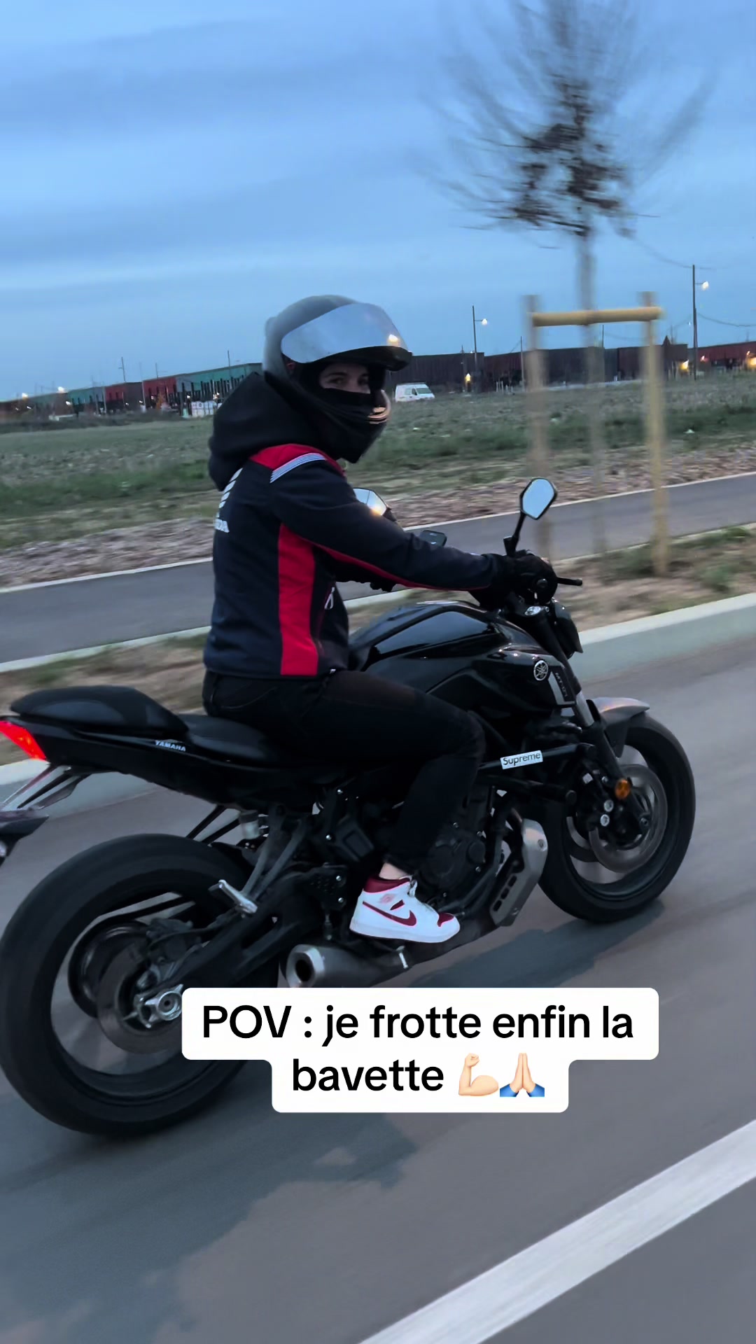 @Anissa 🏍