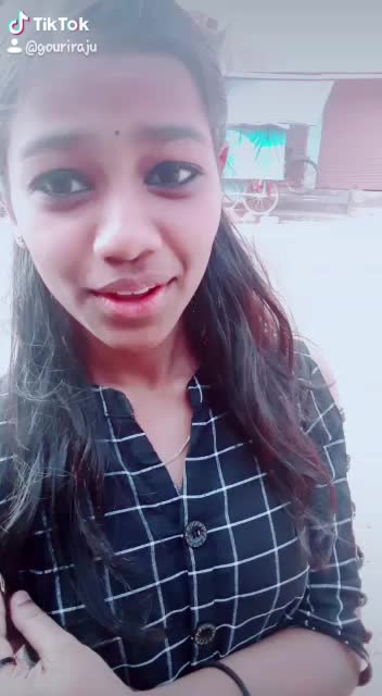 @Nandhuzz💜