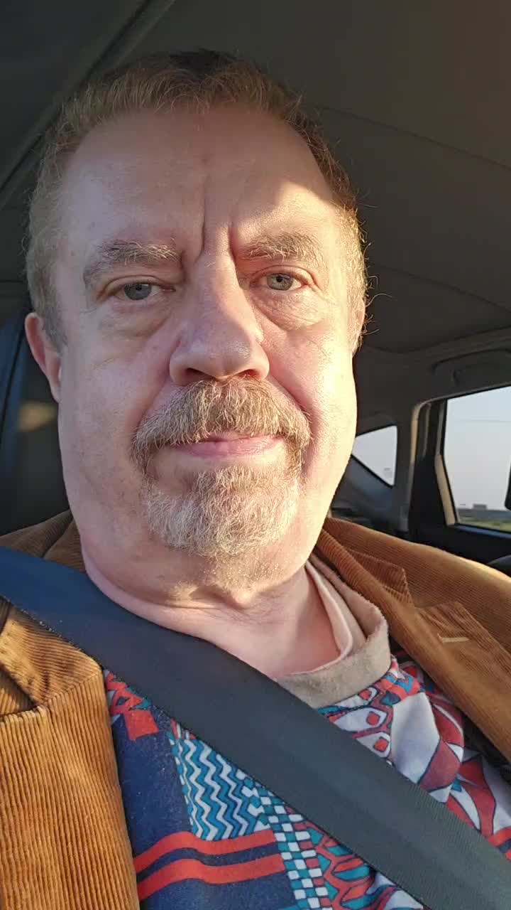 @justrob