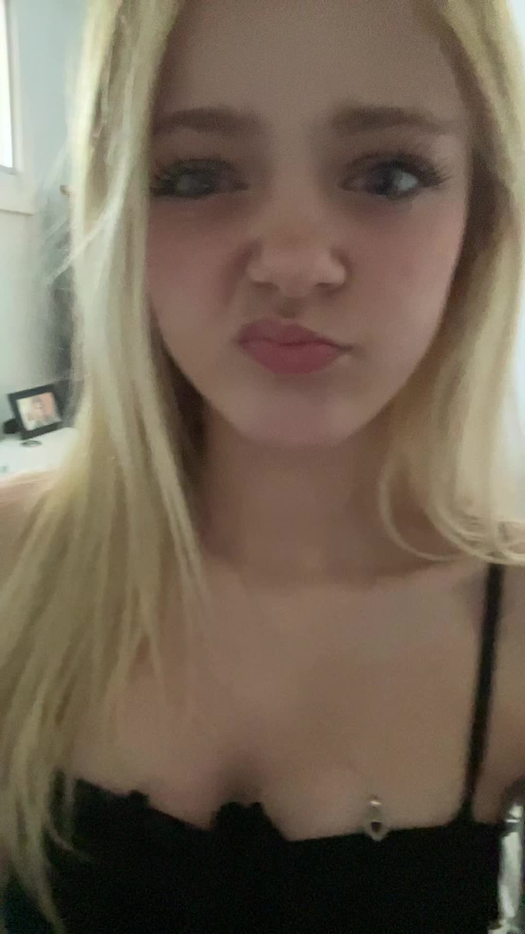 @sophia