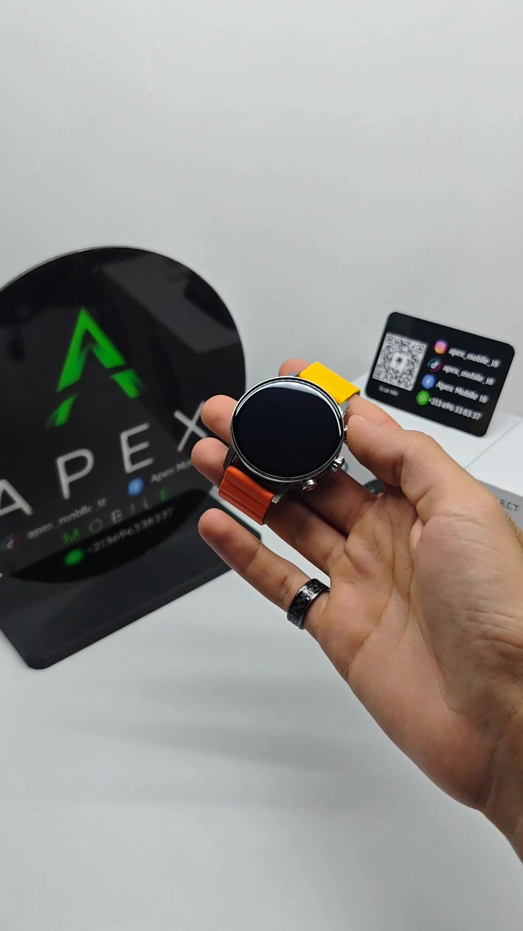 @Apex Mobile 18