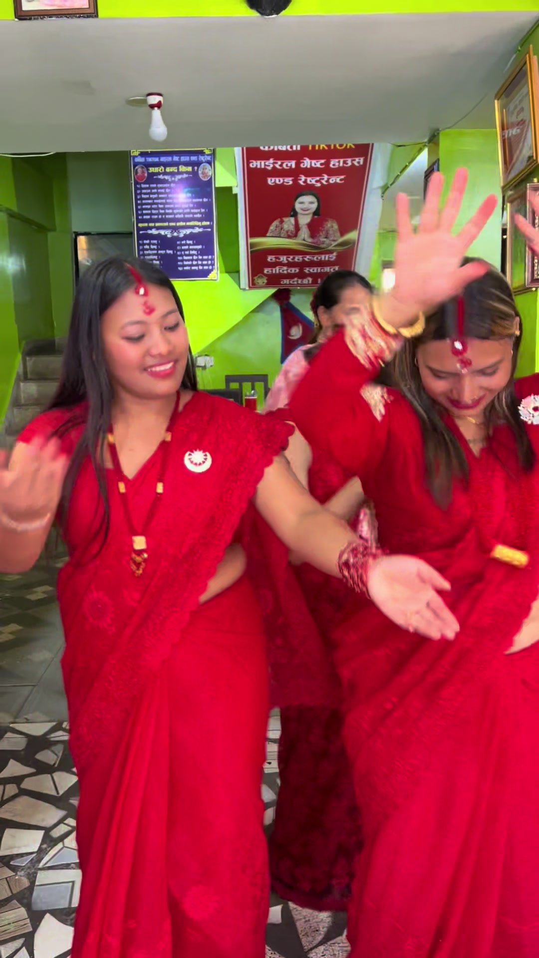 @कबिता tiktok भाईरल गेष्ट हाउस