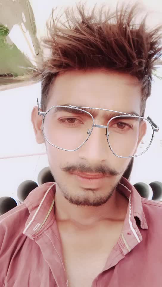 @hitesh_maheshwari,1