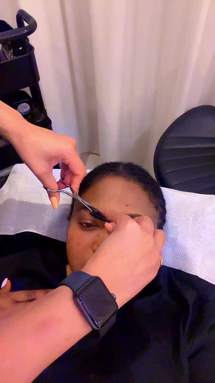 @Adel Lash & Beauty/Educator