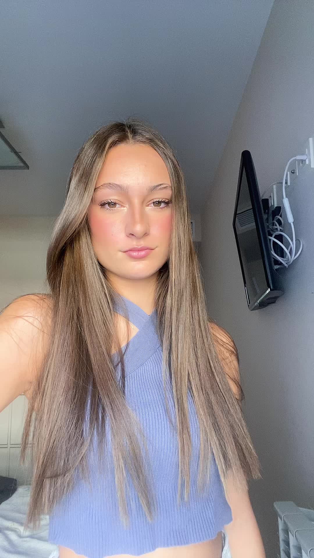 @Leyyy