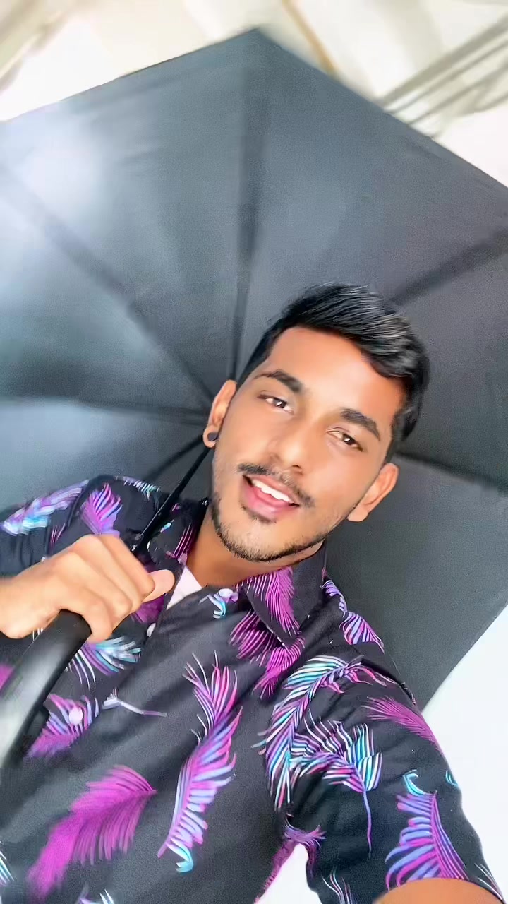 @Praveen Raj 🇲🇾