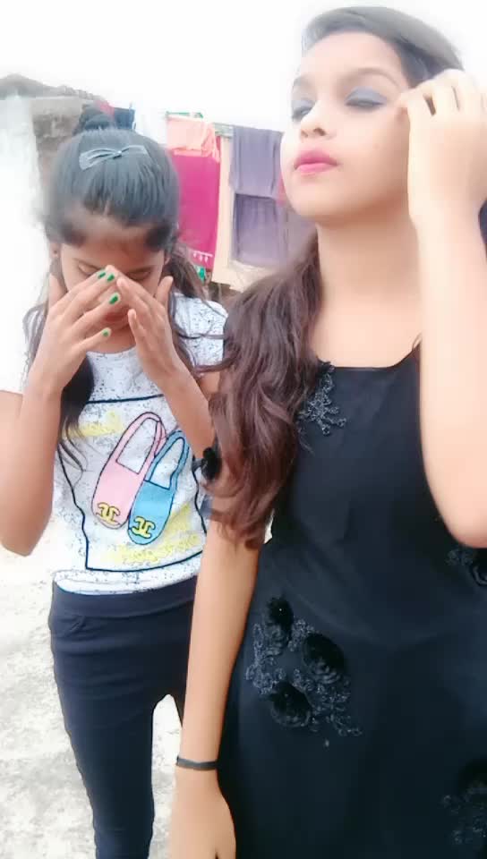 @Nisha_Chandni_Nidhi