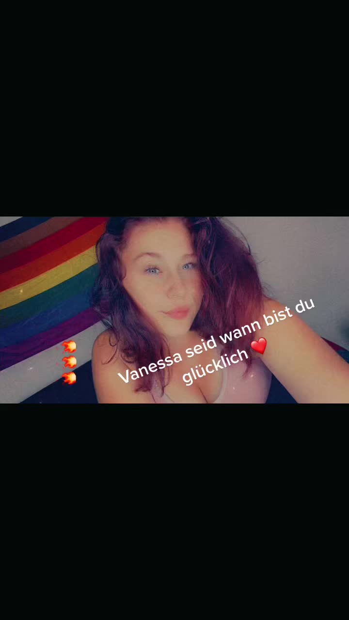 @Roservanii🌹