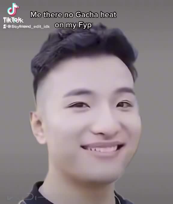 @😐