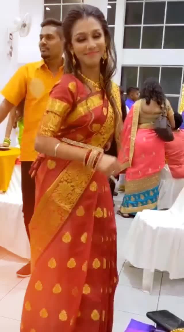 @Nishaa_Official