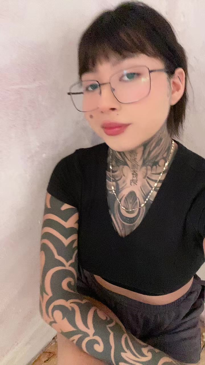@🫦𝔎𝔦𝔪𝔟𝔢𝔯𝔩𝔶🍒