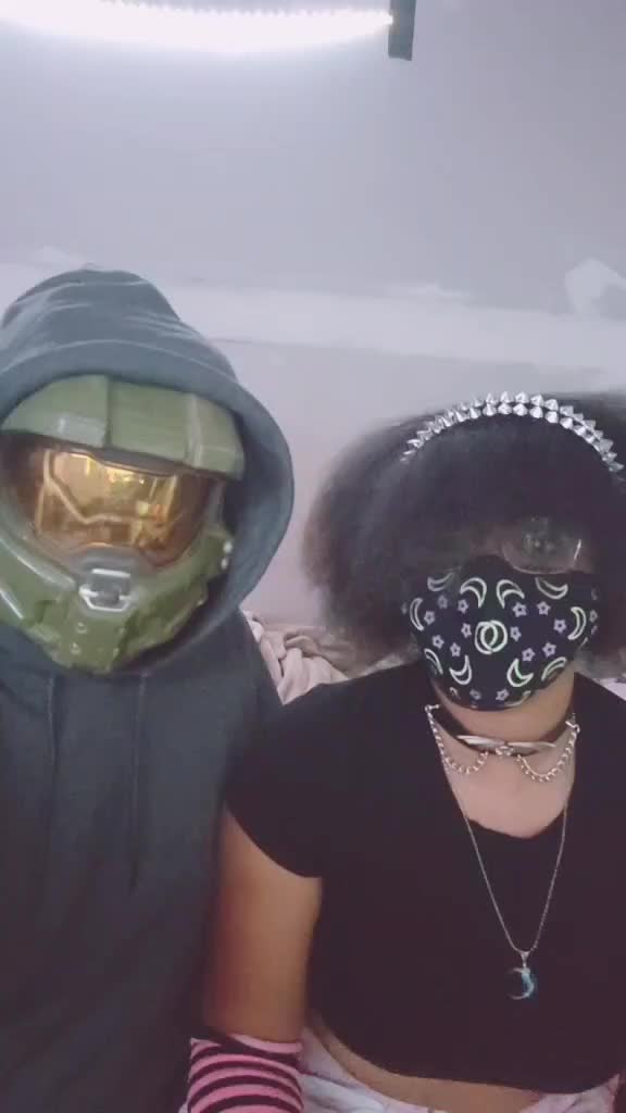 @KingAndQueenOfAnarchy