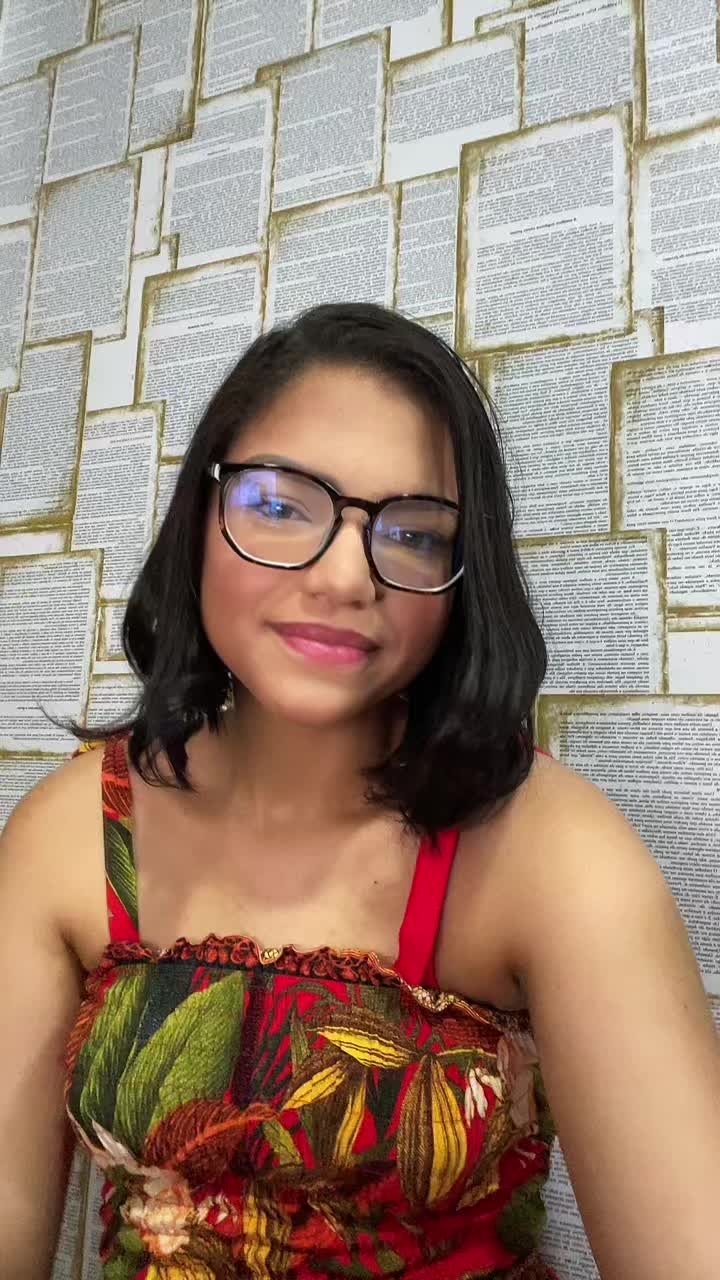 @L&iacute;via Bee