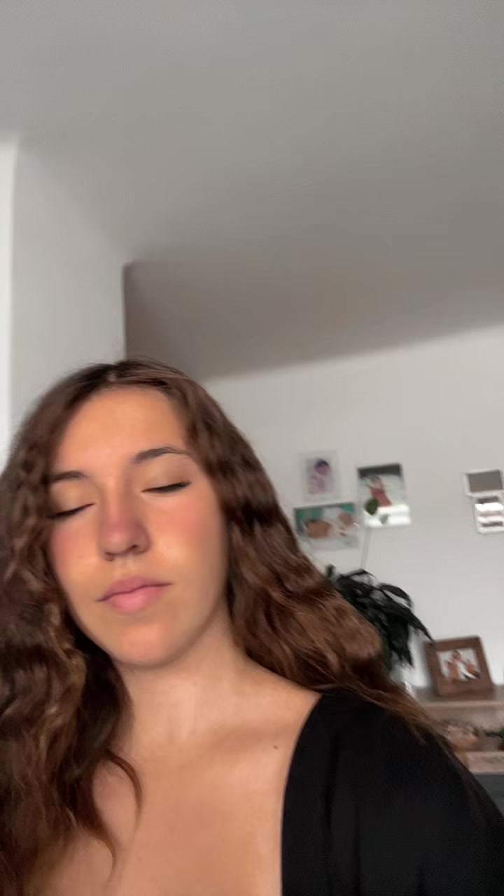 @Leonie_hii