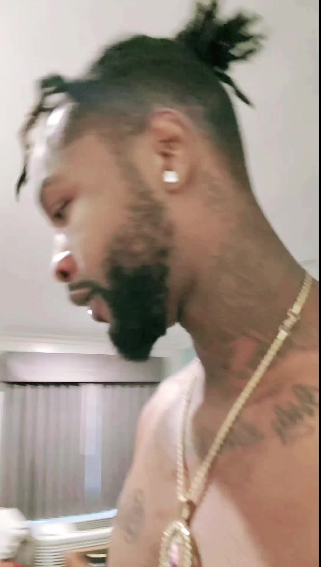 @JJ