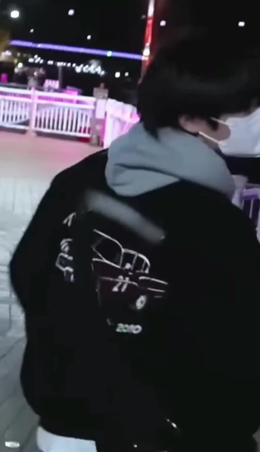 @ともだちください