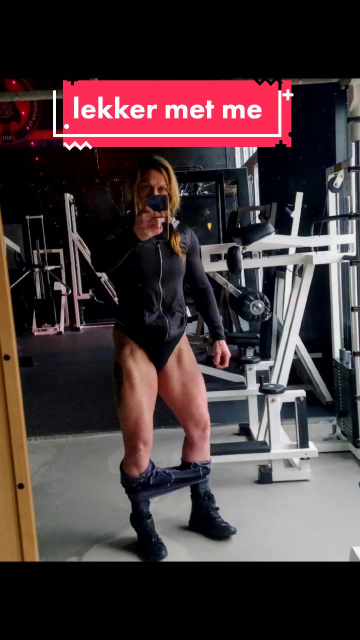 @🤛MuscleGrannyGeess 🤜