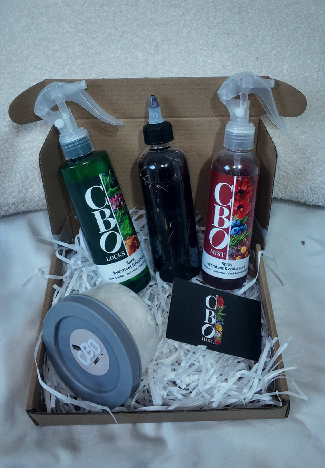 @cbohair_