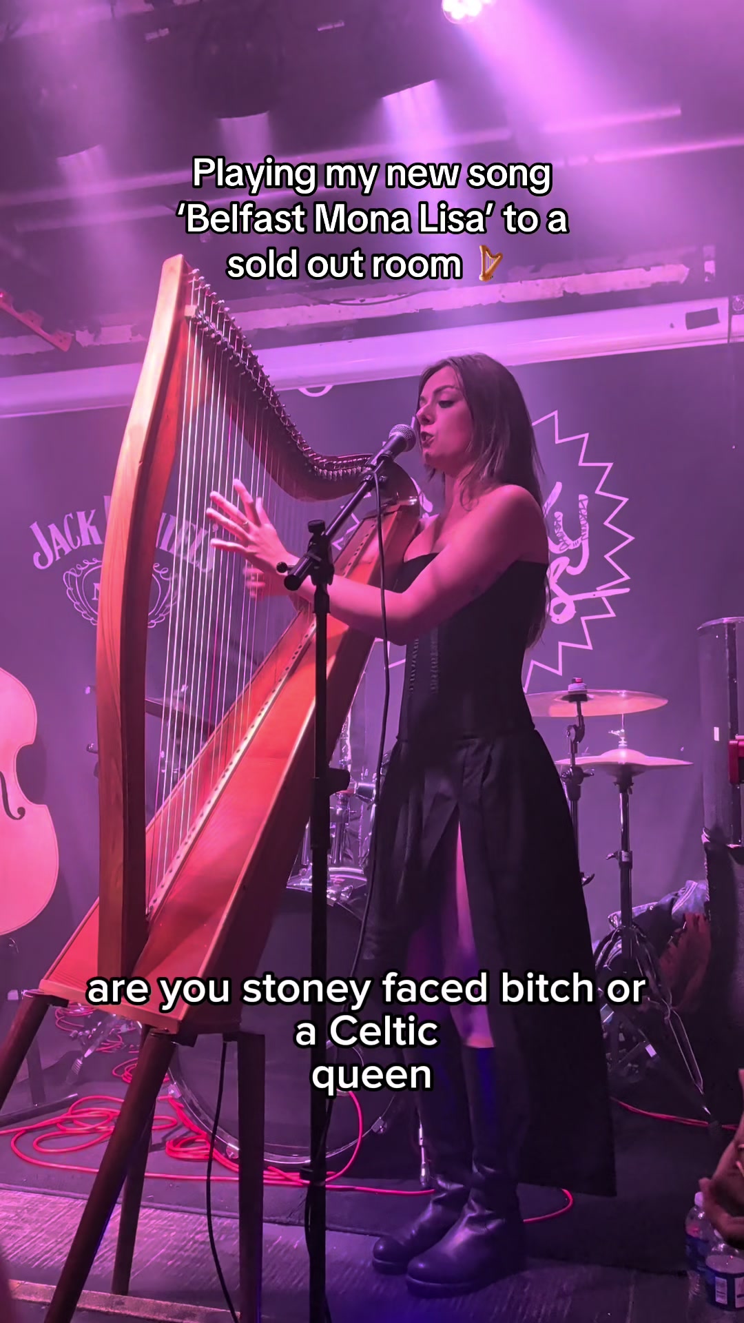 @DARA DUBH