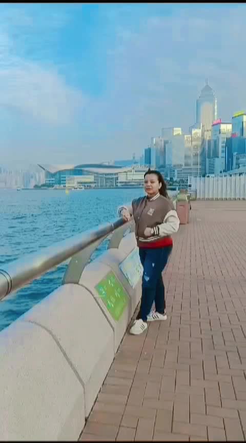 @Rinieeee