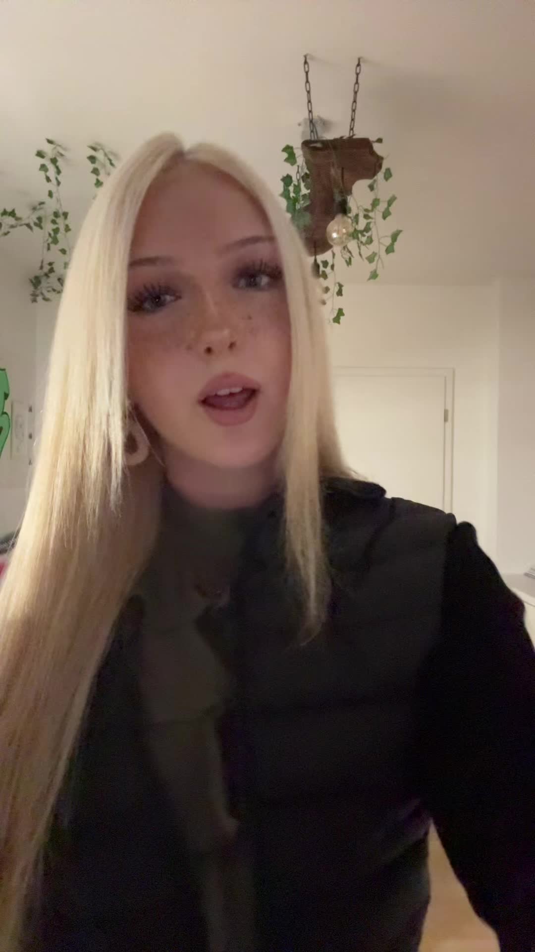 @felicia🪽