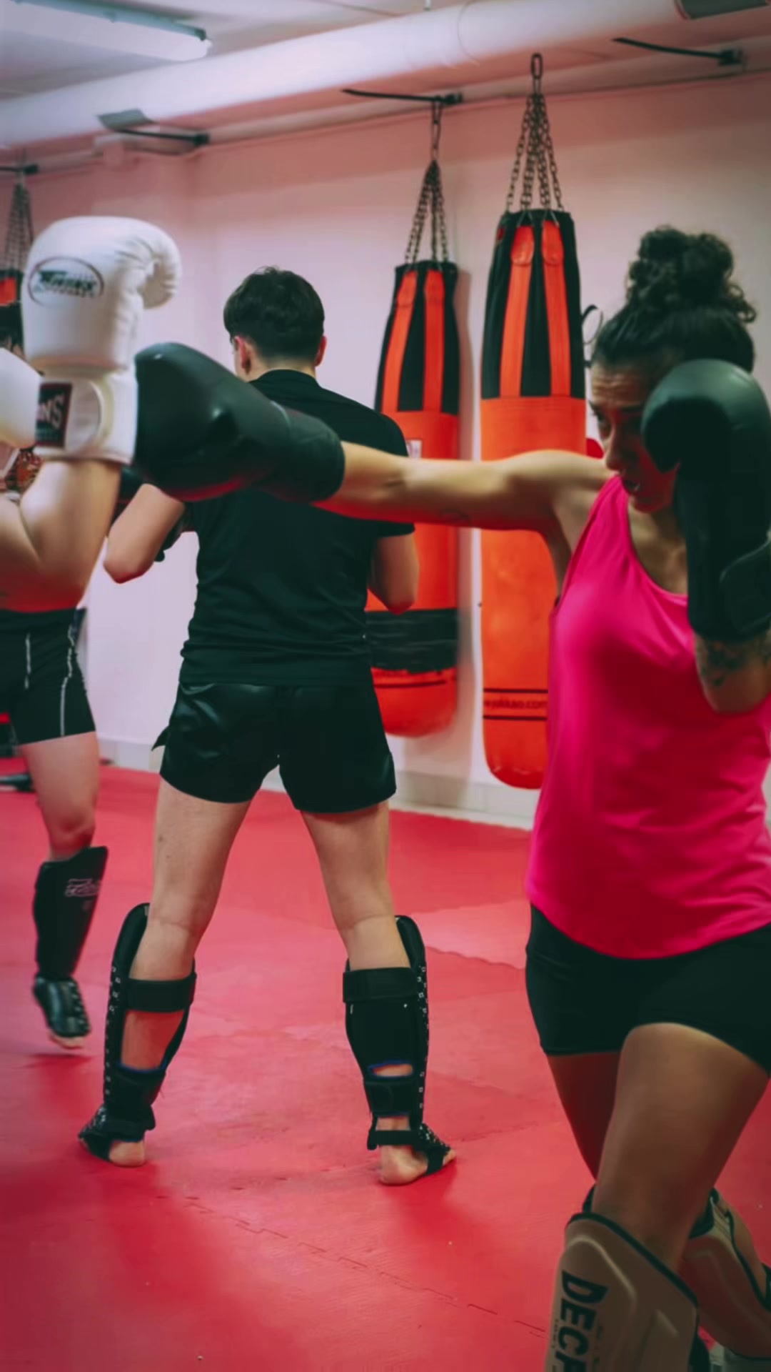 @Muaythaiteampilloni