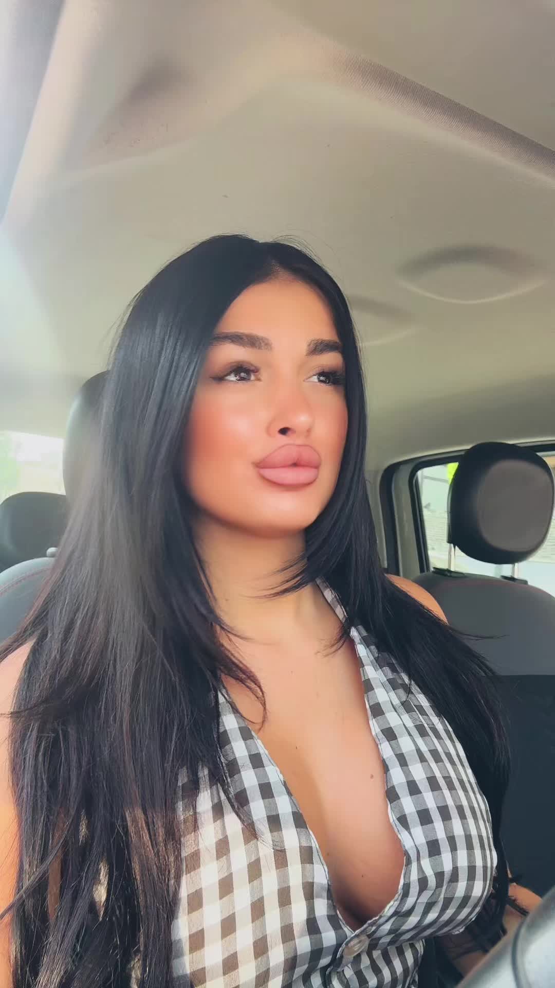 @Nadiareia.