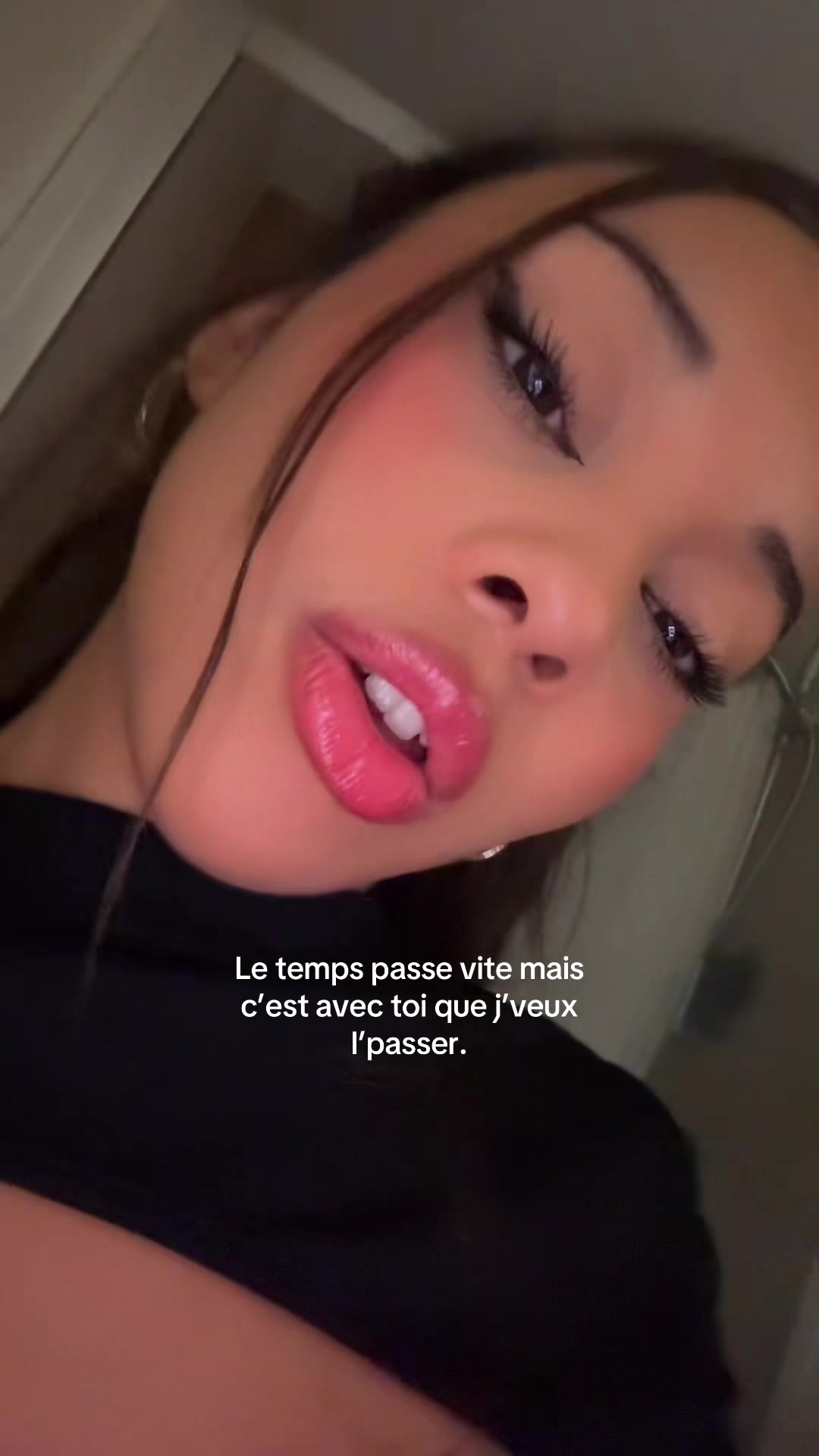 @ℳ𝒶ℯ̈𝓁ℯℯ𝓃 🌺